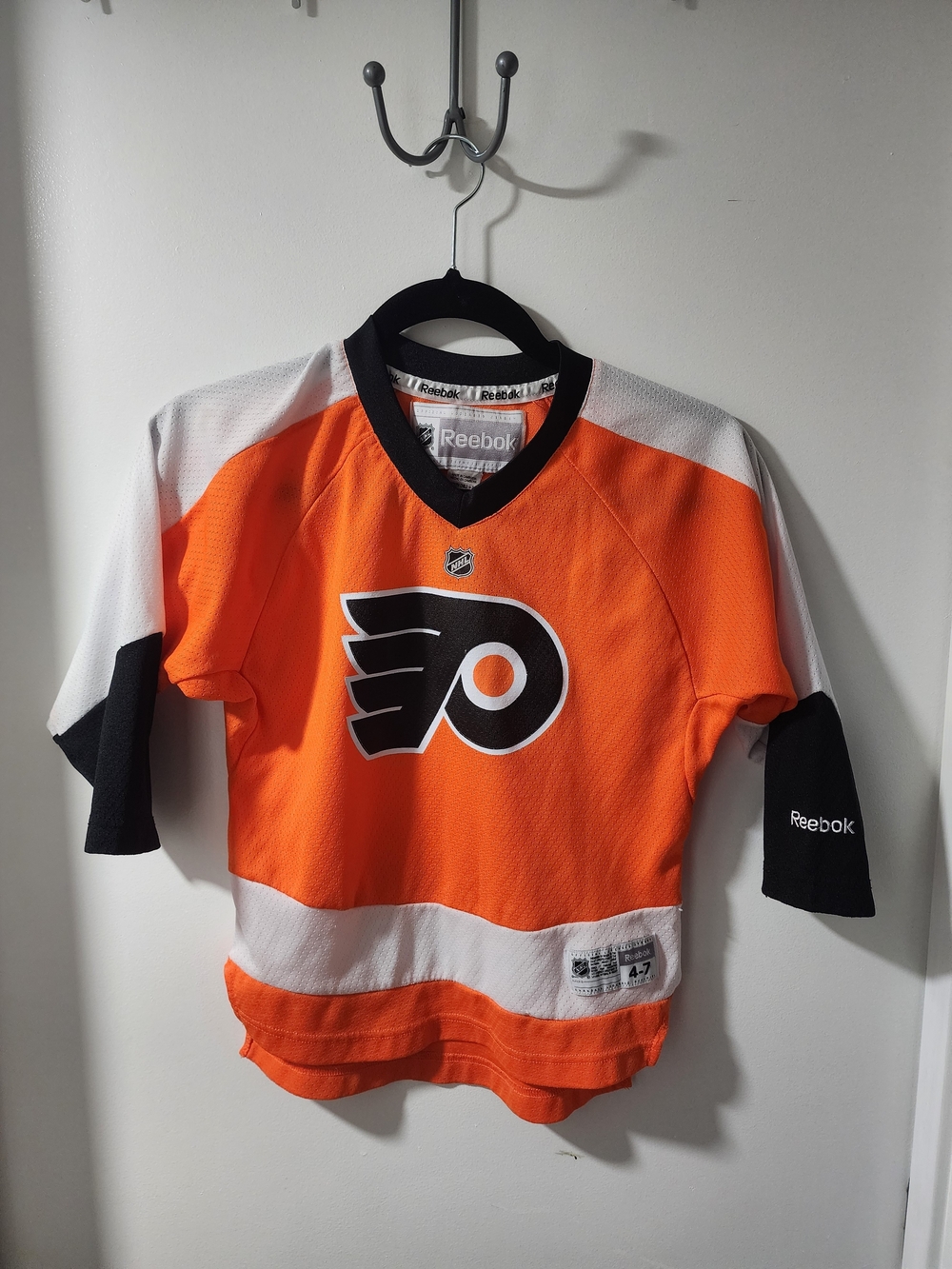 Reebok Kids Orange Philadelphia Flyers Hockey Jersey